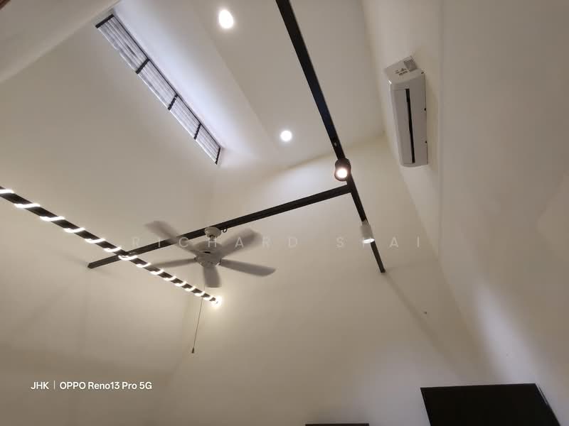 1.5-storey Terraced House for Sale in Taman Perling (Perling) - Richard Shai - Interior - PropertyGuru.com.my
