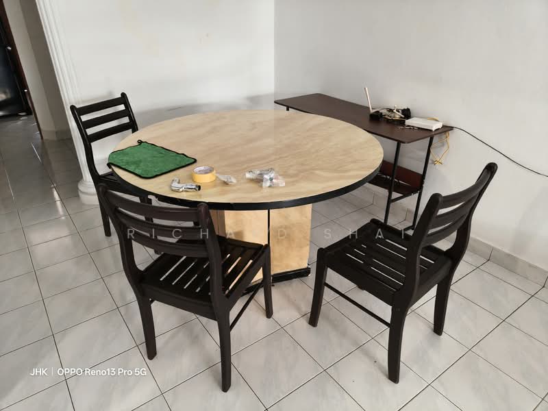 1.5-storey Terraced House for Sale in Taman Perling (Perling) - Richard Shai - Dining Room - PropertyGuru.com.my