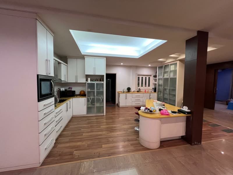 Bungalow for Sale in Taman Pelangi Indah (Ulu Tiram) - Ivy Low - Kitchen - PropertyGuru.com.my