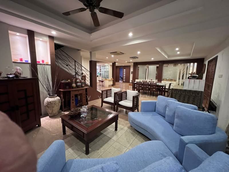 Bungalow for Sale in Taman Pelangi Indah (Ulu Tiram) - Ivy Low - Living Room - PropertyGuru.com.my
