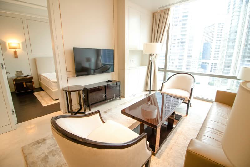 Kediaman Servis untuk Dijual di Pavilion Suites - Kiki Yew - Living Room - PropertyGuru.com.my