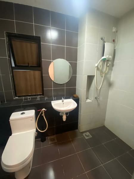 Apartment for Rent at Austin Regency (Pangsapuri Austin Perdana) - Daphne Lee - Bathroom - PropertyGuru.com.my
