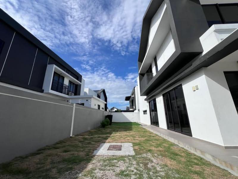 Cluster House for Sale in Alam Impian (Shah Alam) - Jessie Lim - PropertyGuru.com.my