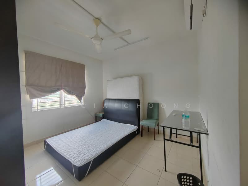 Condominium for Sale at Pearl Avenue - Alicia Choong - Bedroom - PropertyGuru.com.my