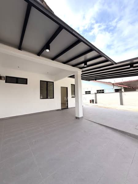 Rumah Berkembar untuk Dijual di Taman Megah Ria (Masai) - Raymond Cheon - PropertyGuru.com.my