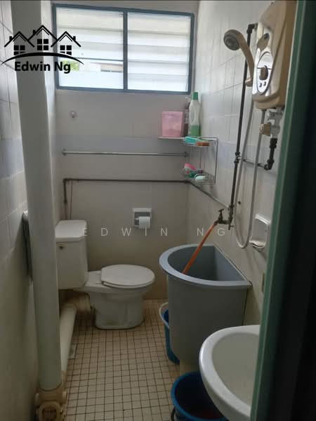 Apartment for Sale at Mutiara Perdana - Edwin Ng - Bathroom - PropertyGuru.com.my