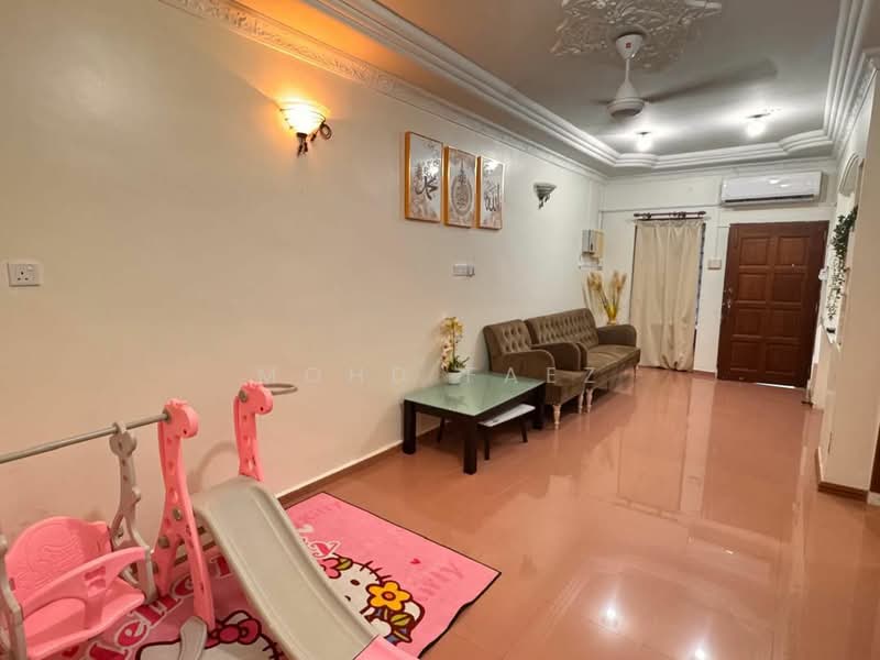 Rumah Teres 1 Tingkat untuk Dijual di Taman Sri Bayu (Mersing) - Mohd Faez - Living Room - PropertyGuru.com.my