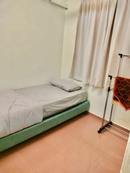 Rumah Teres 1 Tingkat untuk Dijual di Taman Sri Bayu (Mersing) - Mohd Faez - Bedroom - PropertyGuru.com.my
