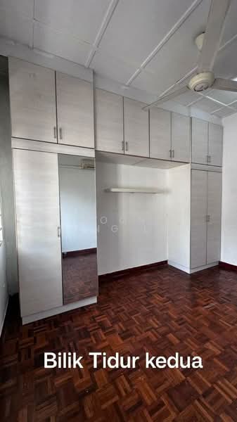 Rumah Teres 2 Tingkat untuk Dijual di Bandar Seri Putra (Bangi) - Soon Sheng Law - Bedroom - PropertyGuru.com.my