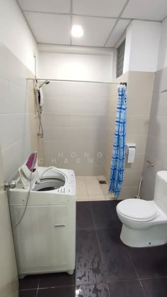 Servis Apartment untuk Disewa di Akademik Suite - Hong Charng Lee - Bathroom - PropertyGuru.com.my