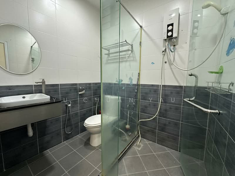 2-storey Terraced House for Sale in Kampung Lapan (Melaka City) - Yu Chuan Yau - Bathroom - PropertyGuru.com.my