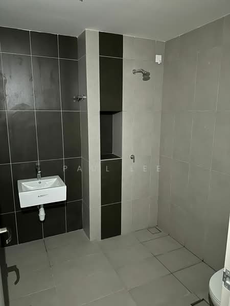 Apartment for Sale at Mutiara Hilltop - Paul Lee - Bathroom - PropertyGuru.com.my