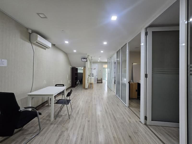 Shop / Office for Rent in Bandar Baru Bangi (Selangor) - Atikah Azman - Interior - PropertyGuru.com.my