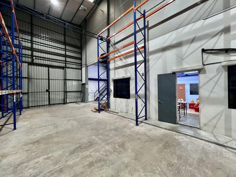 Factory for Rent in Permas Jaya (Johor) - SASER TAN. - Interior - PropertyGuru.com.my