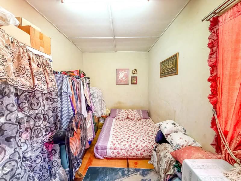 Rumah Teres 2 Tingkat untuk Dijual di Taman Bukit Anggerik (Cheras) - Atikah Azman - Bedroom - PropertyGuru.com.my