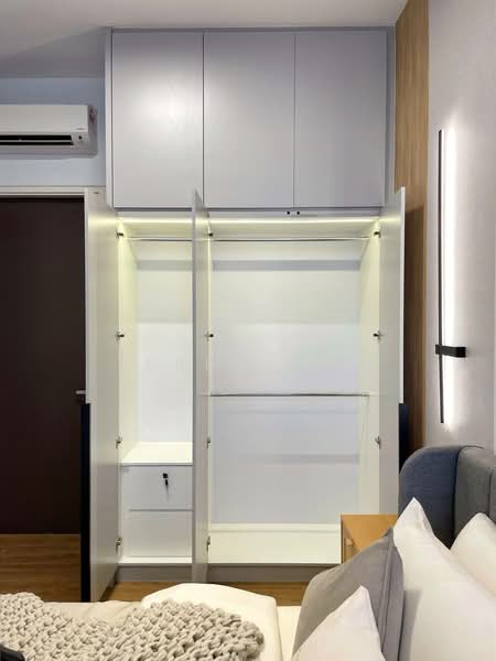 Servis Apartment untuk Disewa di Met 1 Residences - Terry Law - Bedroom - PropertyGuru.com.my