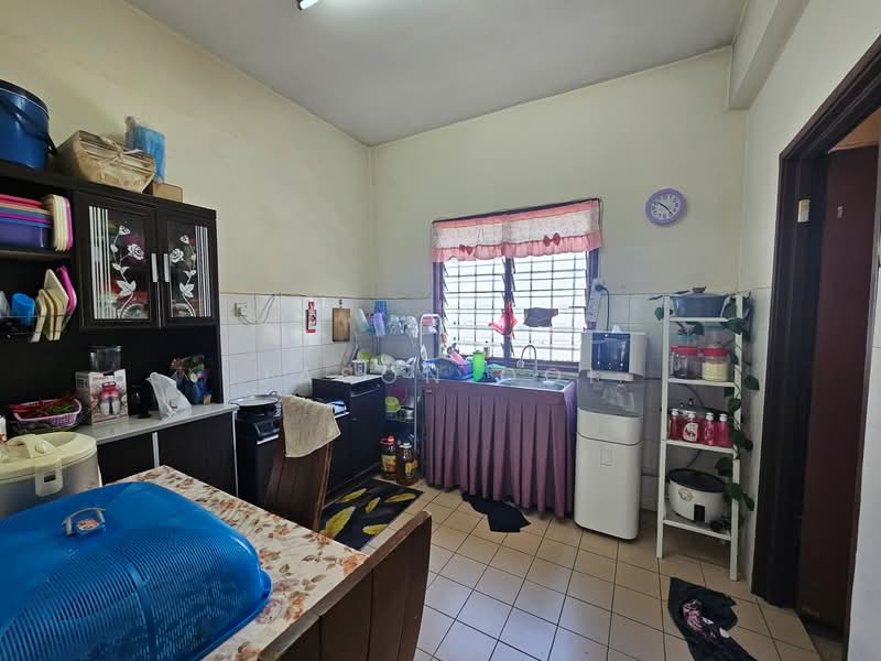Rumah Teres 2 Tingkat untuk Dijual di Putra Heights (Subang Jaya) - Jason Ooi - Kitchen - PropertyGuru.com.my