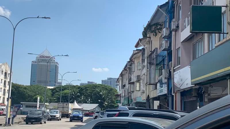 Shop for Sale in Petaling Jaya (Selangor) - HL Tang - Exterior - PropertyGuru.com.my