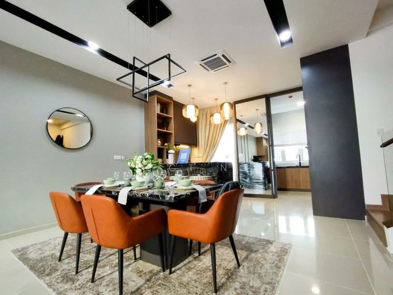 Rumah Teres 2 Tingkat untuk Dijual di Selayang (Selangor) - Ject Ng - Dining Room - PropertyGuru.com.my