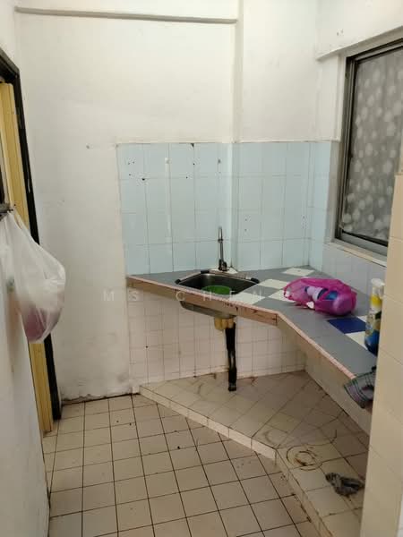 Pangsapuri untuk Disewa di Iris Apartment - Ms Cheng - PropertyGuru.com.my