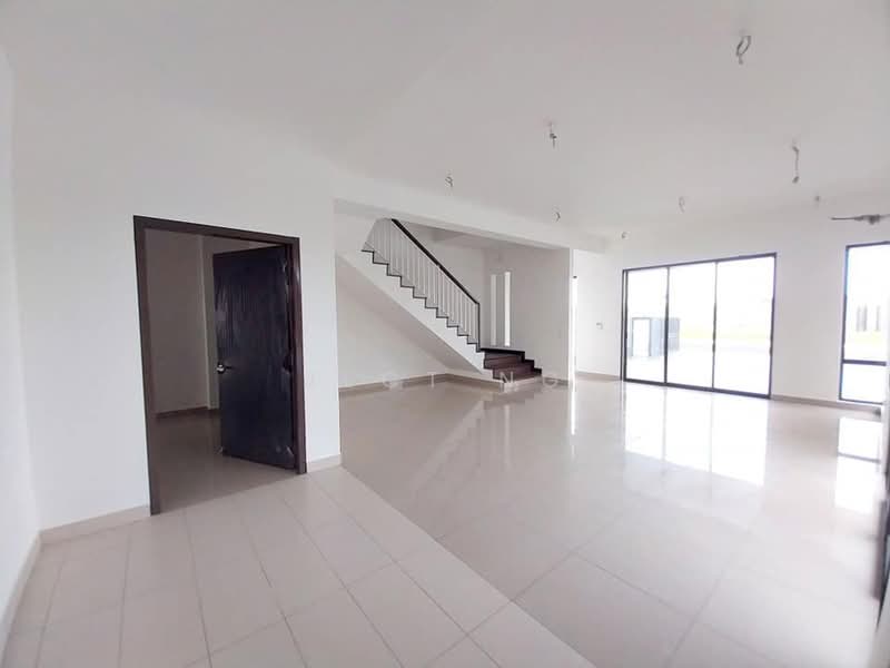 Rumah Teres 2 Tingkat untuk Dijual di Selayang (Selangor) - Ject Ng - Living Room - PropertyGuru.com.my