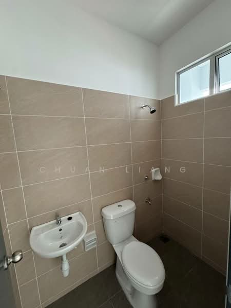 2-storey Terraced House for Sale in Bandar Dato Onn (Tebrau) - Chuan Liang - Bathroom - PropertyGuru.com.my