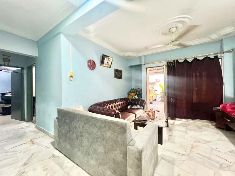 Apartment for Sale at Vista Lavender - Halim Mazlan - Living Room - PropertyGuru.com.my