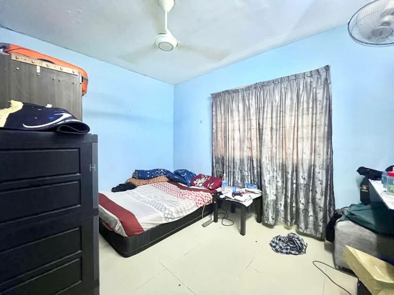 Apartment for Sale at Vista Lavender - Halim Mazlan - Bedroom - PropertyGuru.com.my