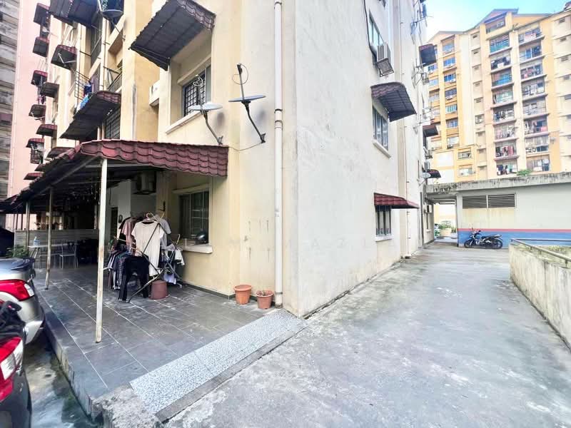 Apartment for Sale at Vista Lavender - Halim Mazlan - Exterior - PropertyGuru.com.my