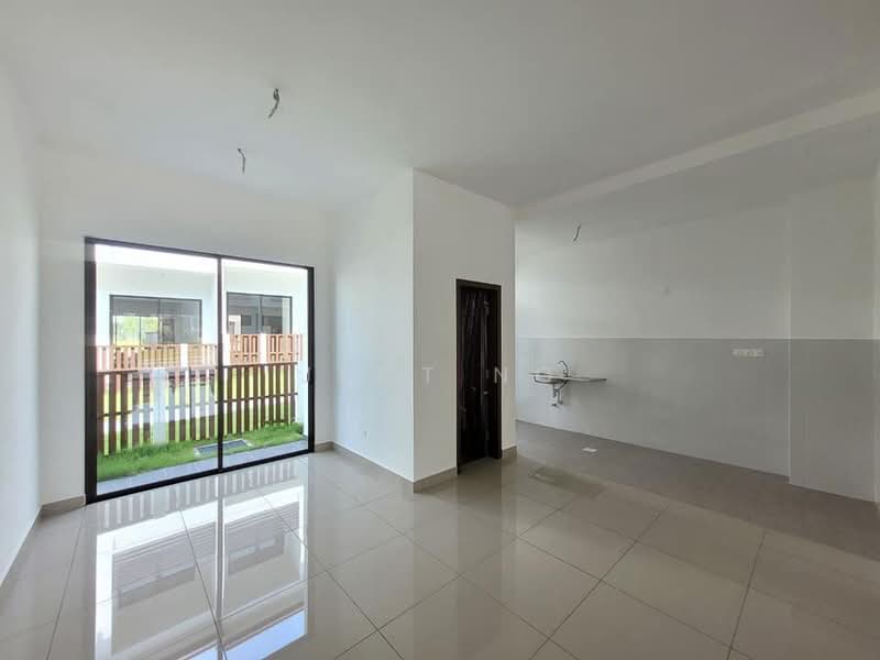 Rumah Teres 2 Tingkat untuk Dijual di Selayang (Selangor) - Ject Ng - Living Room - PropertyGuru.com.my