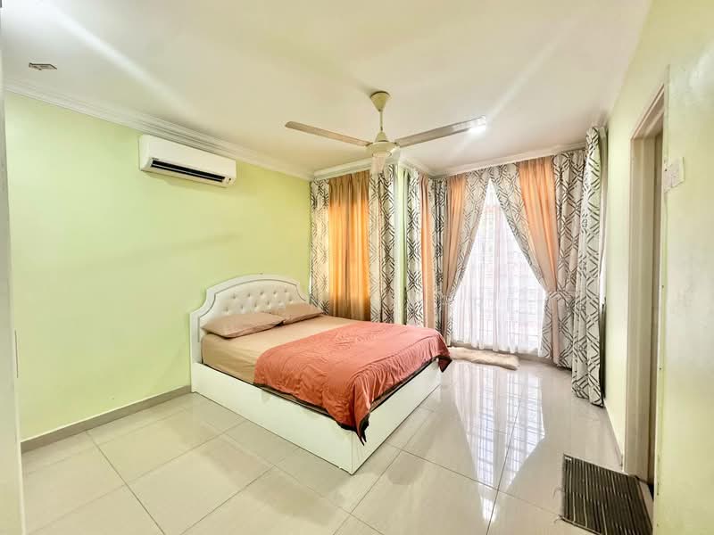 2-storey Terraced House for Sale in Seksyen 3 (Bangi) - Ilman Nahri - Bedroom - PropertyGuru.com.my