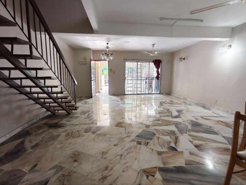 2-storey Terraced House for Sale in Taman Keramat Permai (Ulu Kelang) - HjLim . - Living Room - PropertyGuru.com.my