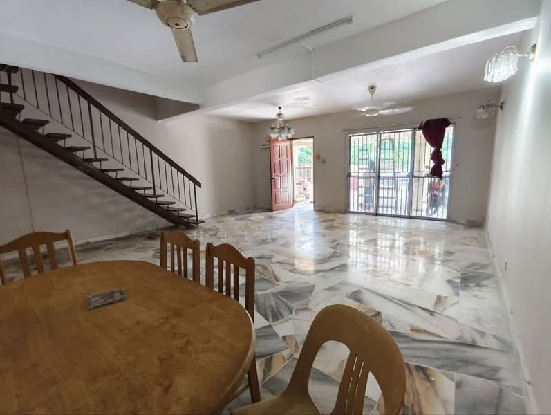 2-storey Terraced House for Sale in Taman Keramat Permai (Ulu Kelang) - HjLim . - Living Room - PropertyGuru.com.my