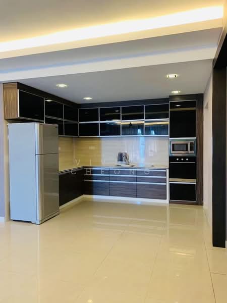Condominium for Sale at The Waterfront Condominium - Vivian Cheong - Kitchen - PropertyGuru.com.my