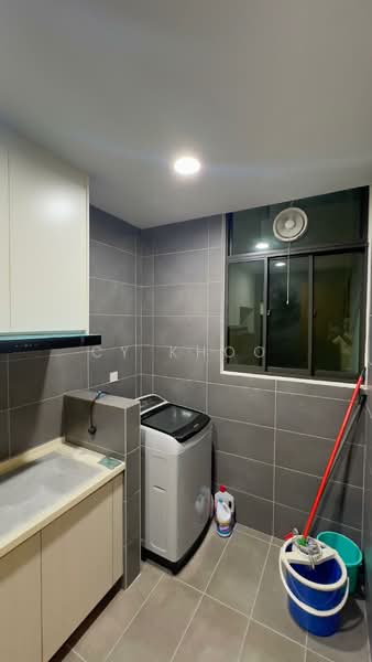 Service Residence for Sale at Citizen @ Old Klang Road - CY Khoo - Kitchen - PropertyGuru.com.my