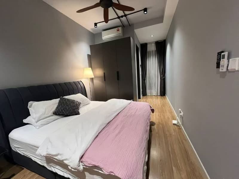 Servis Apartment untuk Disewa di V Residence 2 @ Sunway Velocity - Ms Cheng - PropertyGuru.com.my