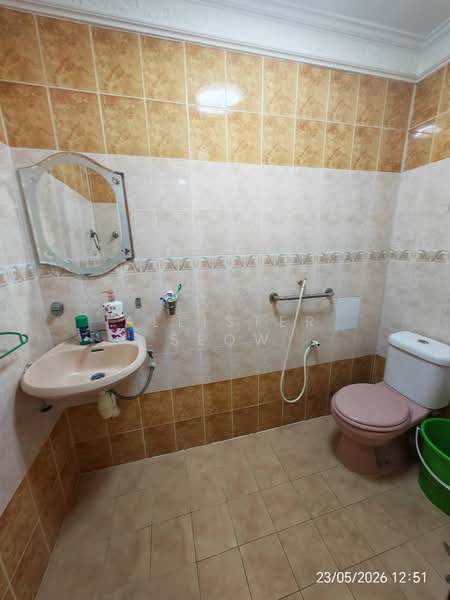Rumah Teres 2 Tingkat untuk Dijual di Pandan Indah (Ampang) - Allister Seow - Bathroom - PropertyGuru.com.my