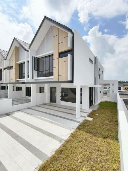 Rumah Teres untuk Dijual di Taman Desa Tebrau (Tebrau) - Genki Yap - Exterior - PropertyGuru.com.my