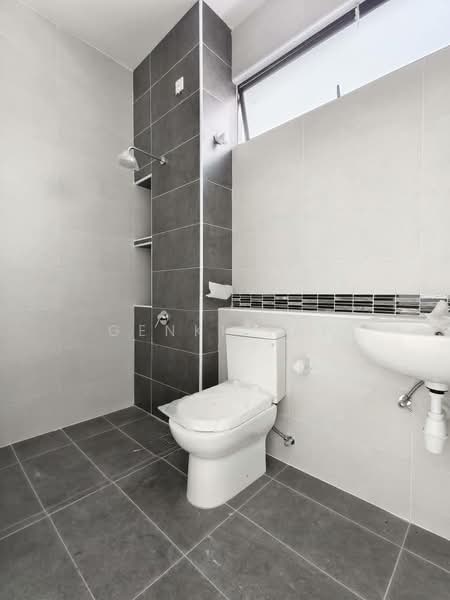 Rumah Teres untuk Dijual di Taman Desa Tebrau (Tebrau) - Genki Yap - Bathroom - PropertyGuru.com.my