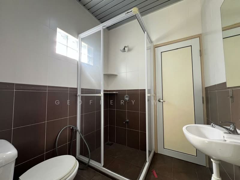 2-storey Terraced House for Rent in Taman Pertam Jaya (Melaka City) - Geoffery Wee - Bathroom - PropertyGuru.com.my