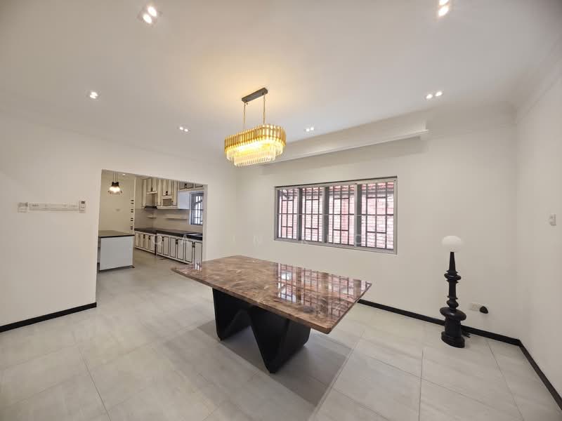 Rumah Banglo untuk Dijual di Taman Lim (Ipoh) - Qazin Khoo - Dining Room - PropertyGuru.com.my