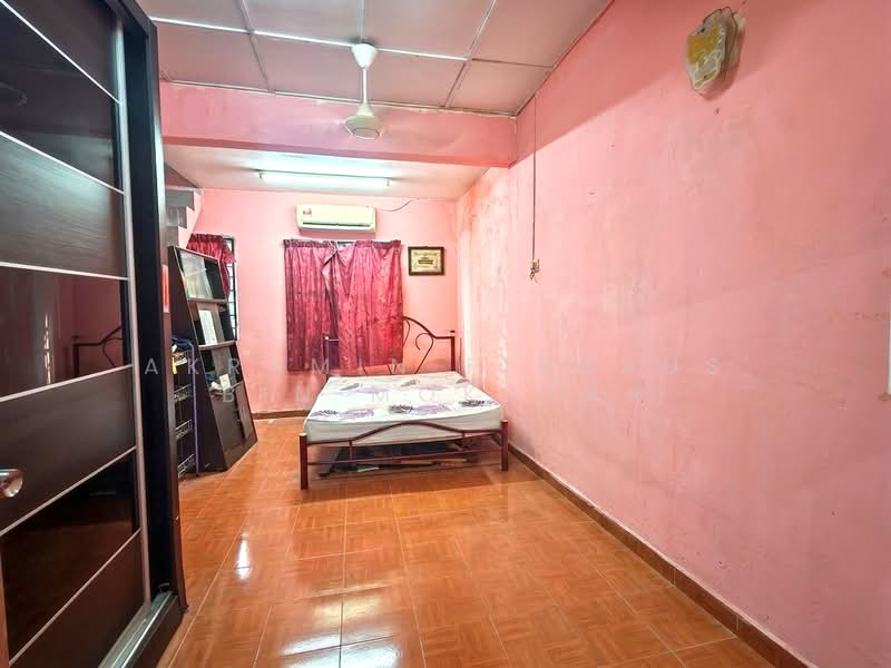 2-storey Terraced House for Sale in TAMAN PUCHONG UTAMA (Puchong) - Akramin Firdaus Bin Mokhtar - PropertyGuru.com.my