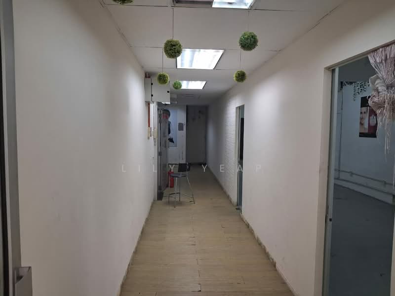 Shop / Office for Rent in Kepong (Kuala Lumpur) - Lily Yeap - Corridor - PropertyGuru.com.my