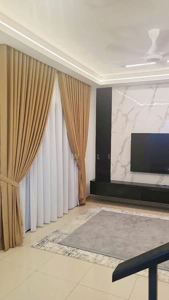 Rumah Teres 2 Tingkat untuk Dijual di Iskandar Puteri (Nusajaya) (Johor) - Liew Lih Yi - Living Room - PropertyGuru.com.my