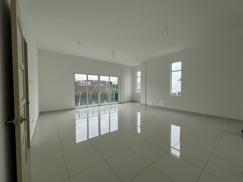 Bungalow for Sale in Taman Kota Permai (Bukit Mertajam) - Sean Heng - Living Room - PropertyGuru.com.my