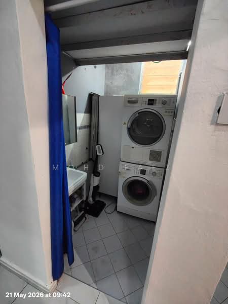 Rumah Flat untuk Dijual di Pangsapuri Jentayu @ Kangkar Pulai - Mohd Faez - Bathroom - PropertyGuru.com.my