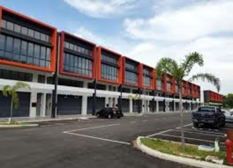 Kilang untuk Dijual di Taman Perindustrian Bukit Serdang (Seri Kembangan) - Joanne Lim - Exterior - PropertyGuru.com.my