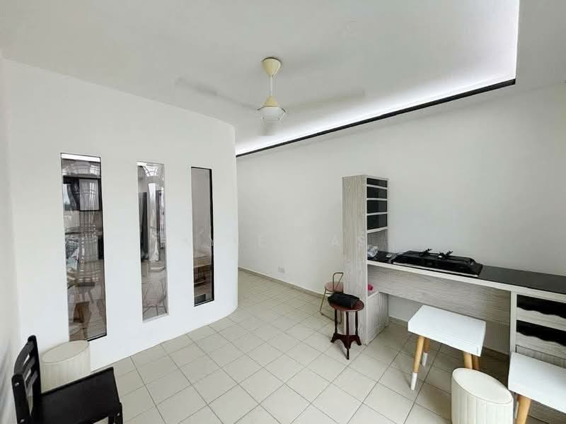 Apartment for Sale at Lake View Suites - Kyle Das - Interior - PropertyGuru.com.my