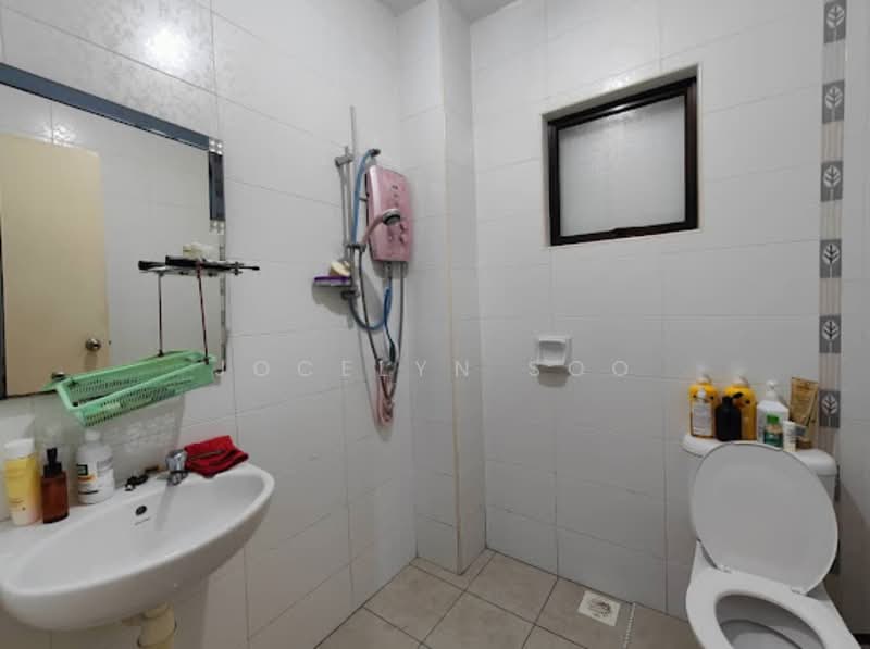 Rumah Berkembar untuk Dijual di Bandar Sungai Long (Selangor) - Jocelyn Soo - PropertyGuru.com.my