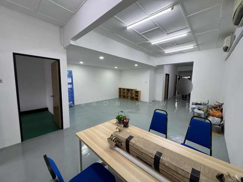 Kedai / Pejabat untuk Disewa di Taman Puteri Wangsa (Ulu Tiram) - Aaron How - Interior - PropertyGuru.com.my